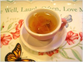 柚子蜂蜜水有什么功效？柚子蜂蜜养生茶做法