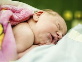 如何判断母乳性黄疸-怎么知道是母乳性黄疸？